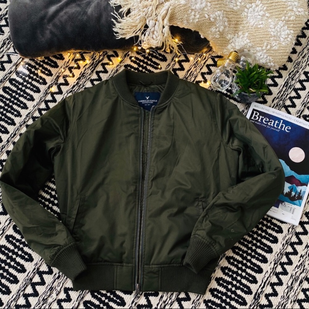 American Eagle Outfitters Women Olive Green Long Sleeve Full Zip Bomber Jacket
